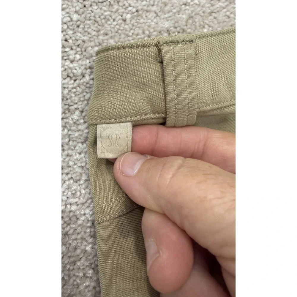 Lululemon Pants Men's 32x31 Tan ABC Classic Fit 5 Pocket Warpstreme Golf Chino